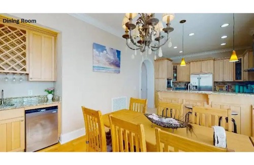 Demere Park Condo | Welcome to the Island!n2 Min Walk 2 Beach 20% Weekly Discount