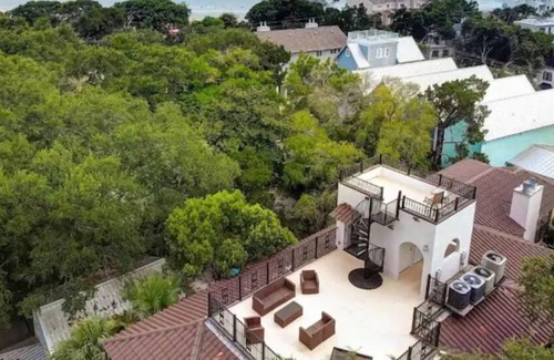 Demere Park Condo | Welcome to the Island!n2 Min Walk 2 Beach 20% Weekly Discount