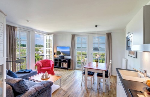Balm Apartment | Welcome to the idyllic residence on Lake Balmer See, BS52!
