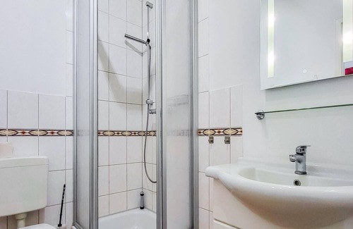 Behnkendorf Apartment | Welcome to the inviting vacation apartment Bansin.