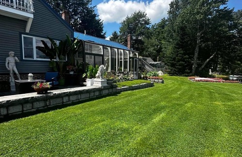 Northwood Cottage | Welcome to the Lake