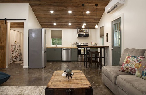 Birdeye Cottage | Welcome to "The Little house at the Landing"