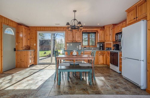 Bellaire Cottage | Welcome to the Loon Lodge on Intermediate Lake!