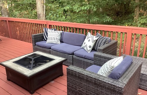 Alpharetta House | Welcome to the Spruced up Ranch!