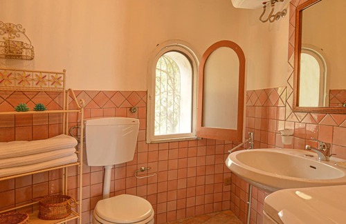 Porto Palo Apartment | Welcome to this apartment with sea view, located just 100 meters from the beach of Portopalo di Menf