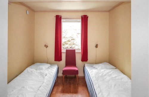 Hervik House | Welcome to this great vacation home in idyllic Liarvåg in Tysvær.