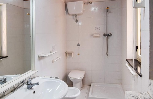 Gioia Tauro Apartment | Welcome to this vacation apartment with sea view near Gioia Tauro.