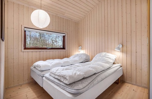 Skodshoved House | Welcome to this well-maintained, bright and welcoming cottage, beautifully furnished in a modern sty