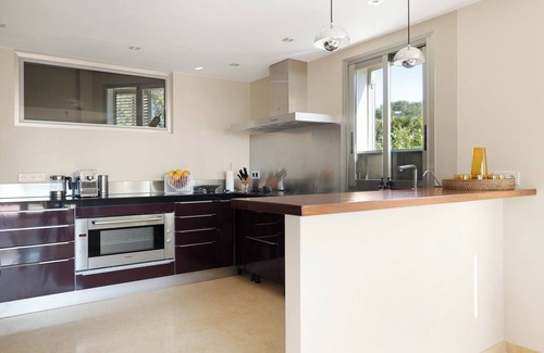 Cap Martinet Ski Chalet | Welcome to Villa Ventura, a stylish property with sea views and private pool
