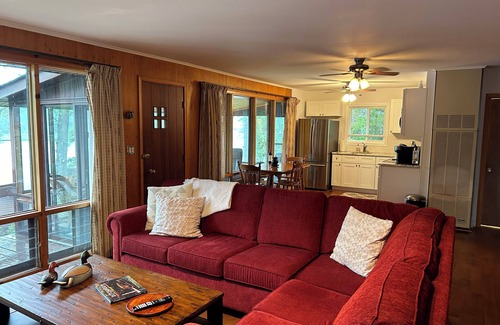 North Kawartha Cottage | Welcome to Whispering Pines - Serenity on Stoney Lake