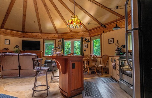 Otter Point Cottage | Welcome to Willowbend a peaceful forest country retreat. Unique Yurt style cabin