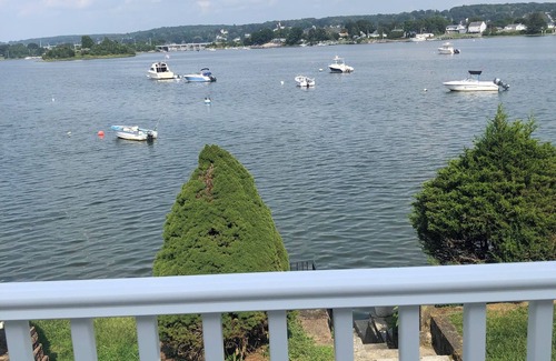 Portsmouth House | Welcome to your Cozy Oceanside Oasis! Sleeps 10! Water Access from the Backyard!