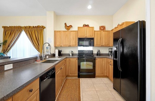 Tuscan Hills House | Welcome to your "Home away from Home" at Villa Bermudiana, minutes from Disney!