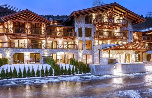 Saalbach Apartment | Welcoming Apartment with Sauna in Saalbach-Hinterglemm