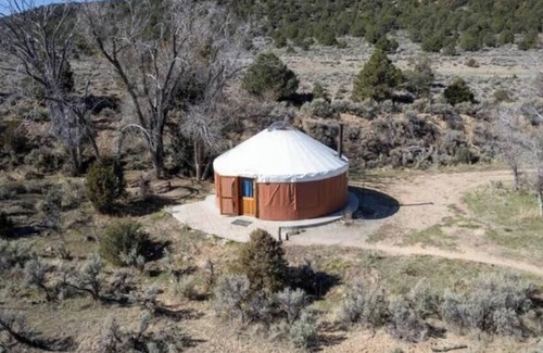 Panguitch Apartment | Welcoming Yurt in Panguitch with stunning views