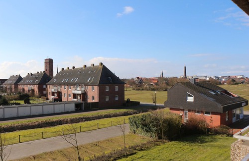 Borkum Apartment | Well-kept non-smoking apartment in a central location