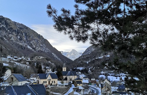 Gedre House | Well located spacious home.