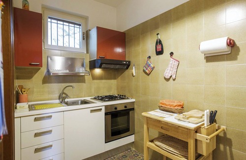 Ghiffa Apartment | Well maintained apartment in a charming residence above Ghiffa