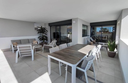 Alcorrin Apartment | Well presented apartment with views of the Mediter