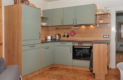 Oberloßnitz Apartment | Wellness at the monument - comfortable and romantic guest apartment Winzerhaus