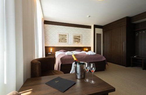 Vrsatske Podhradie Hotel | Wellness Hotel Jason