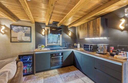 Lasinja House | Wellness House Swan River, Lasinja, Croatia
