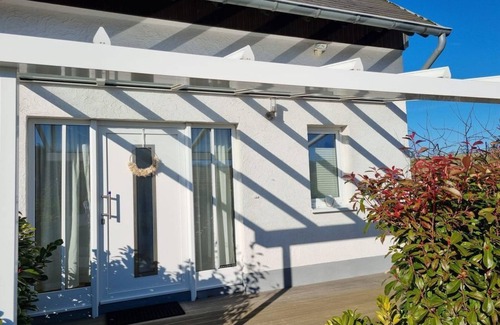 Dreis-Bruck House | Wellnesshaus Dorfblick - Wellness house with jacuzzi and infrared cabin - new