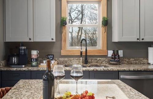 Bryson City Cabin | Wengen Chalet - Outdoor Theater, Views, Sauna, Cold Plunge, Hot tub, Firepit