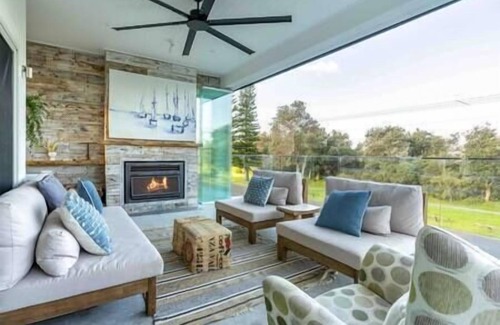 Werri Beach House | Werri Big for 4 (Four)