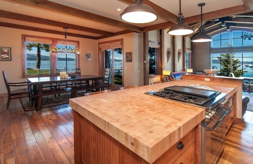Homewood House | West Lake Serenity | Private Dock Access & Stunning Views