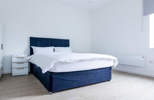 Syon House | West Plaza in Brentford - Standard studio