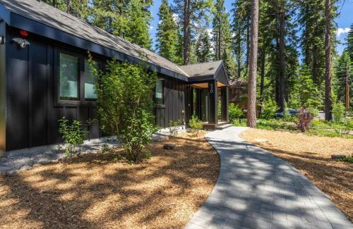 Tahoe Pines House | West Shore - Blackwood Basecamp