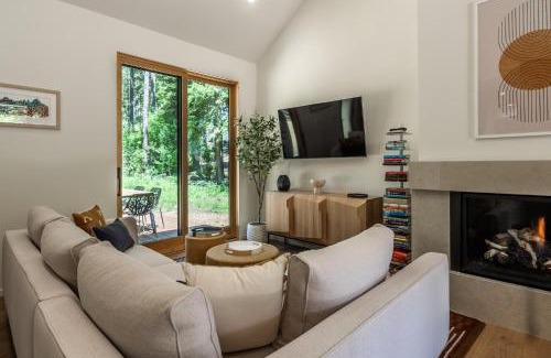Tahoe Pines House | West Shore - Blackwood Basecamp