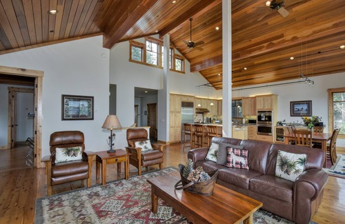 Tahoma House | WEST SHORE TAHOE, WHITE SAND BEACH! Pier, White Sand Beach, Dog Friendly.