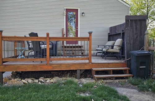 Shawnee House | West side of Kansas City Area, minutes from the Kansas Speedway.