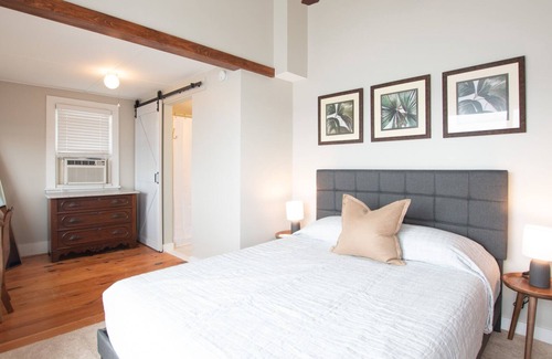 Geneseo House | West Side Story: "Panoramic Views and West Side Memories on Conesus Lake!"