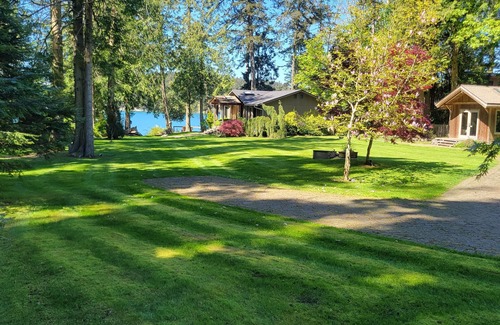 Roche Harbor House | Westcott Bay Waterfront pet friendly home. just minutes from Roche Harbor.