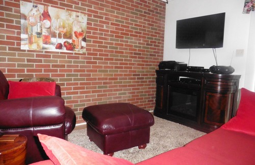 Westerville Condo | Westerville Charmer-Ideal for Executive