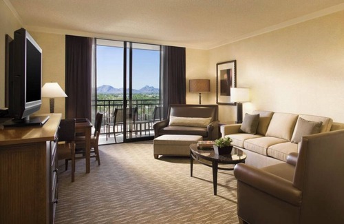 Paradise Valley Village Resort | Westin Kierland Villas 1 bdrm; *Inquire for dates