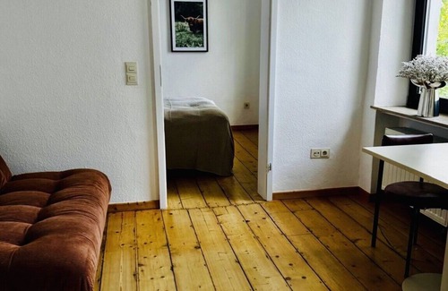 Krefeld Apartment | Westside apartment with Netflix and WiFi