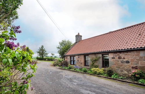 MacMerry Cottage | WESTWOOD COTTAGE - A spacious farm cottage close to superb East Lothian beaches