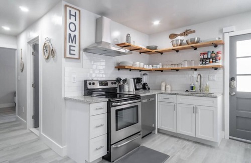 Hershey House | WeWelcome You to Casa Hershey!