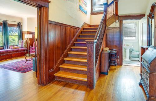 Elmwood House | WFH-Friendly Berkeley Home Less Than 2 Mi to University!