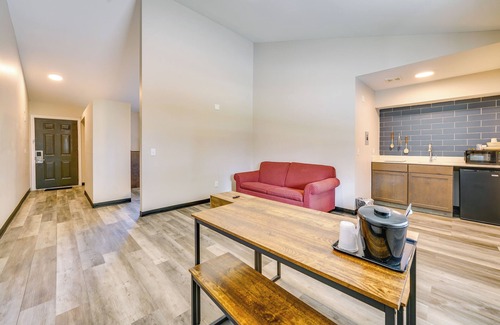 Port Huron Apartment | WFH-Friendly Studio Near Lighthouse Beach!