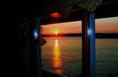 Campobello Island Cottage | Whale Of A View, Campobello Island LOCATED ON OCEAN, 3 BR: FABULOUS VIEWS