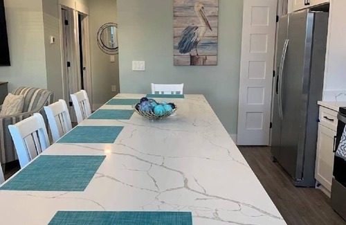 Corolla Village Condo | Whalehead Waves: New Condo - Steps to the Beach