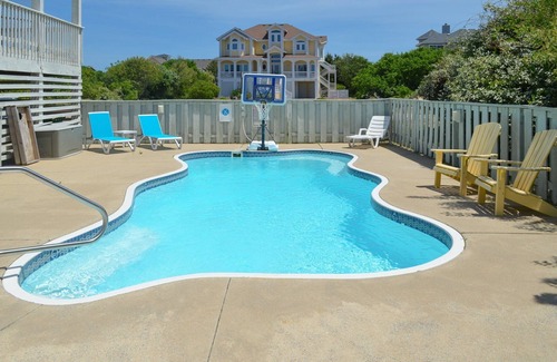 Whalehead Beach House | Whaler's Inn - C7928. Oceanside, Pool, Hot Tub, Pets Allowed