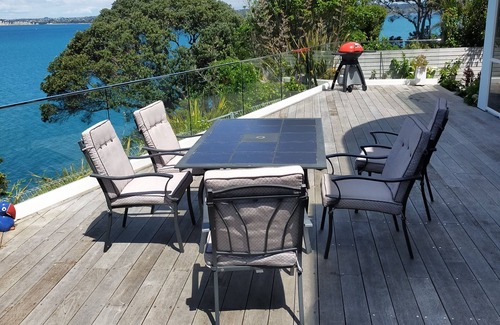 Manly Apartment | Whangaparaoa Retreat with jaw-dropping views