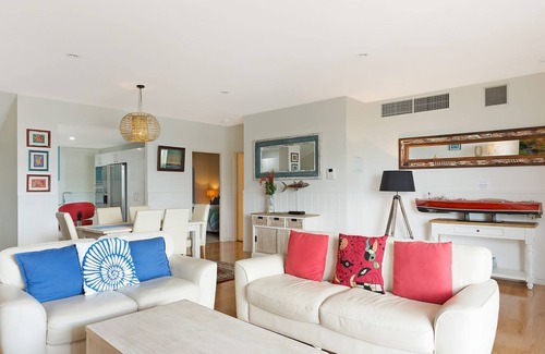 Narooma Apartment | Wharf Apartment Unit 5