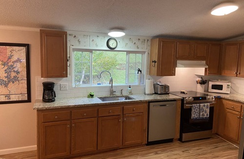 Dadeville House | What A View! 4 bed 2 bath Home on Beautiful Lake Martin